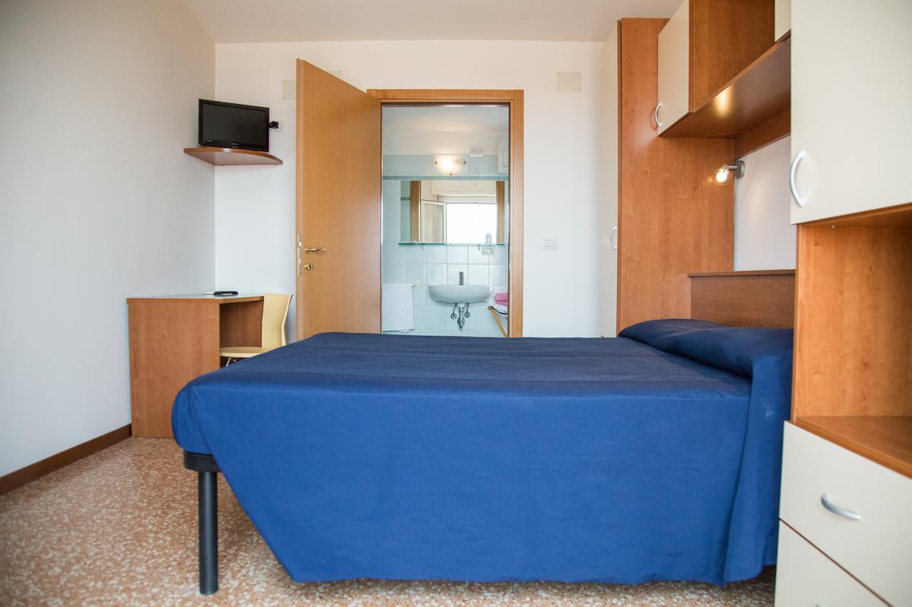 Hotel Turismo Europa Casal Borsetti Kültér fotó