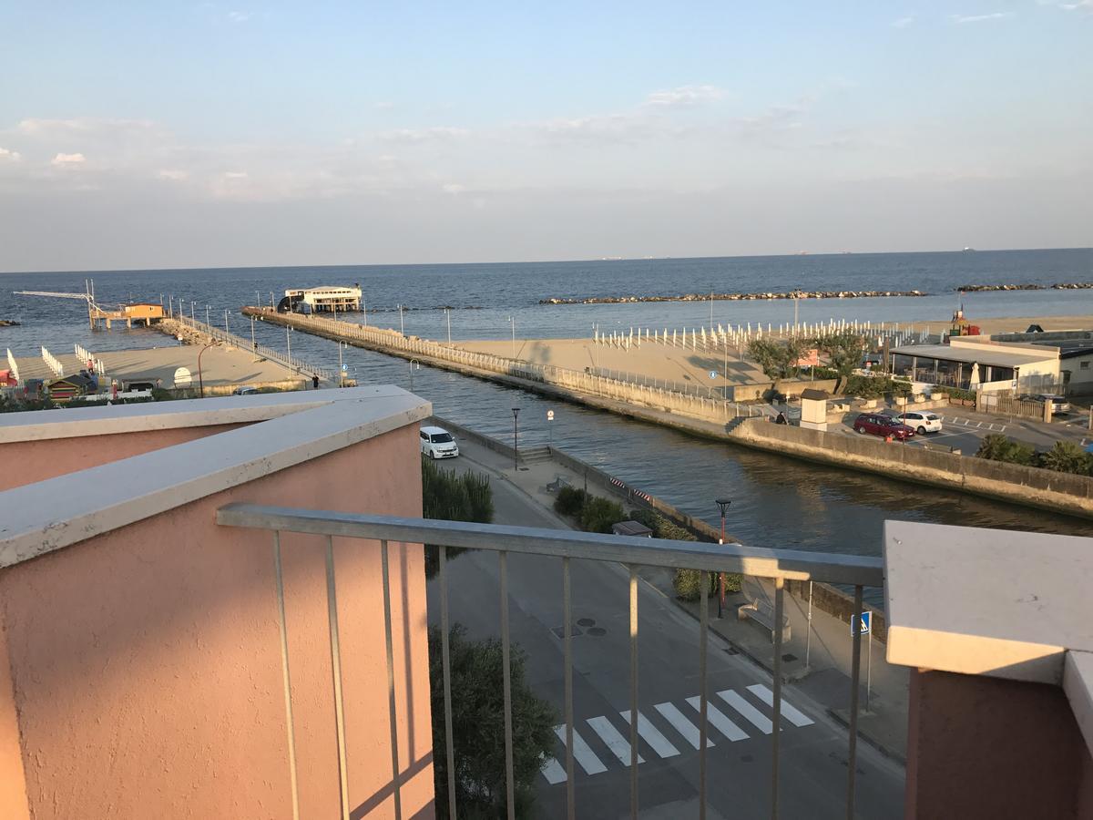 Hotel Turismo Europa Casal Borsetti Kültér fotó